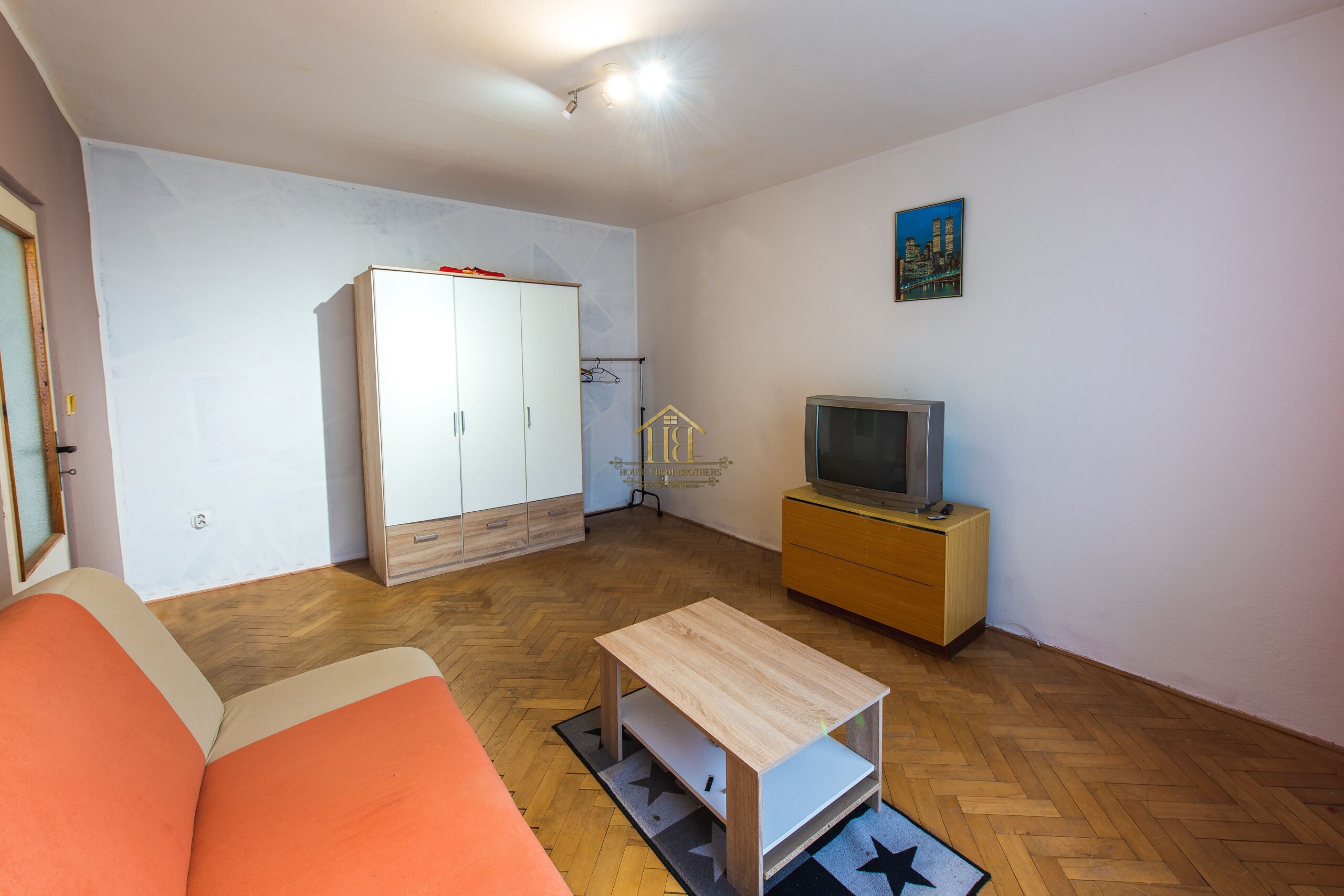 1 izbový byt – Branisková ulica – nízke náklady